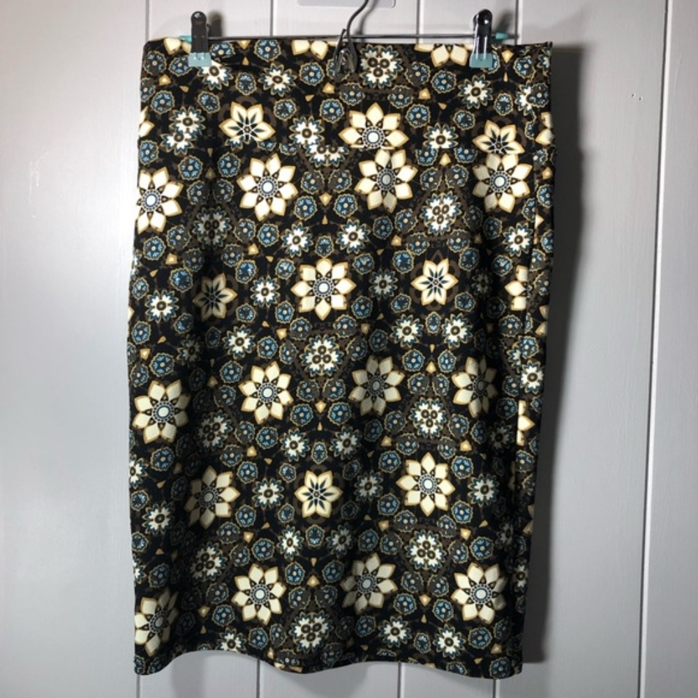 Lularoe Cassie Skirt